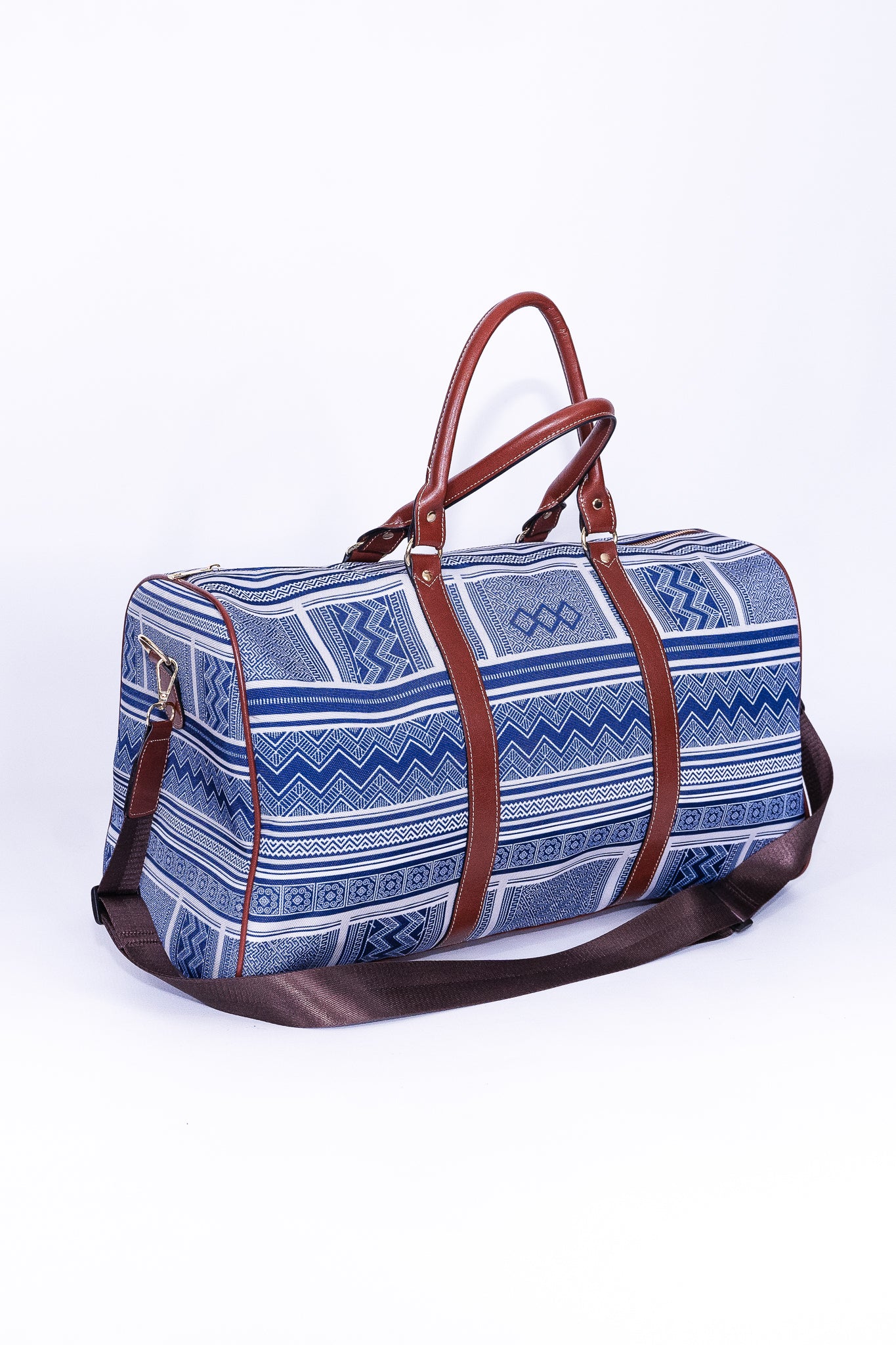 Mai Travel Bag - Hmong Batik Indigo/White – Salas Athletics